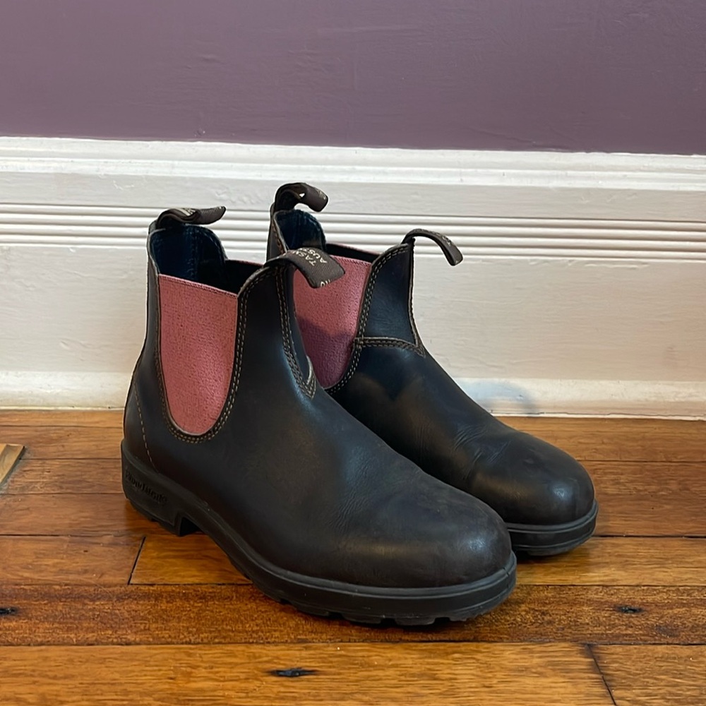 Blundstone brown and pink boots US SIZE 7